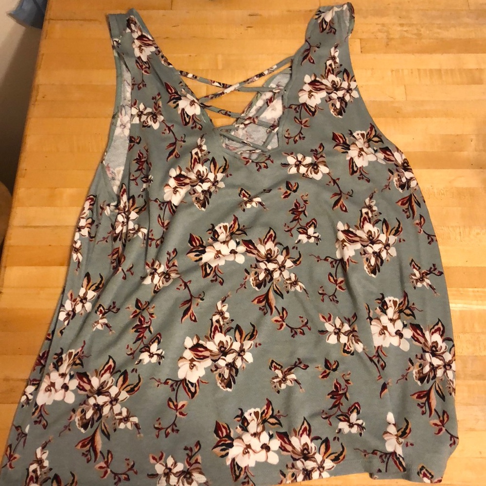 american eagle floral tank